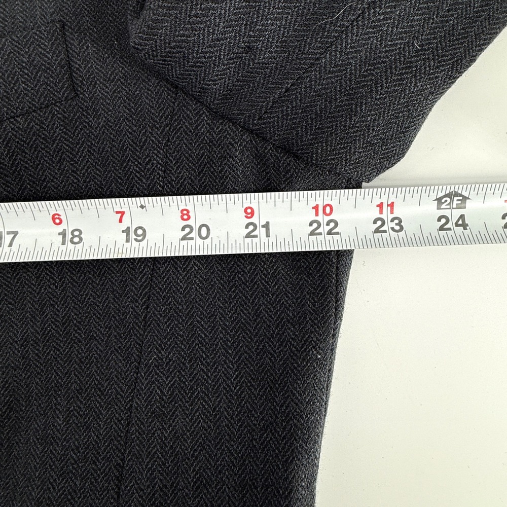 Donna Karan Signature‎ Mens Charcoal Grey Wool Herringbone 3-Button Italy 42 R - Picture 6 of 13